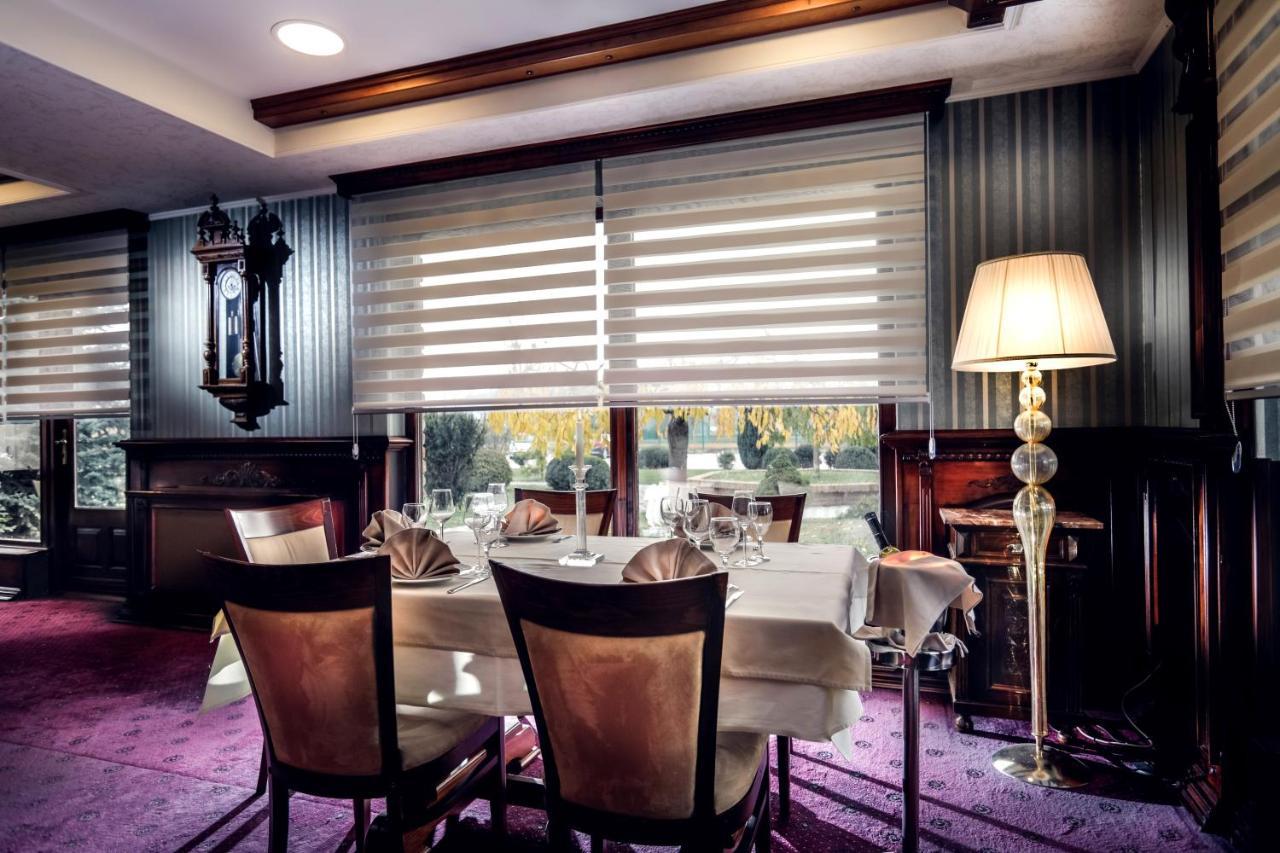 Hotel Dunav Újlak Kültér fotó