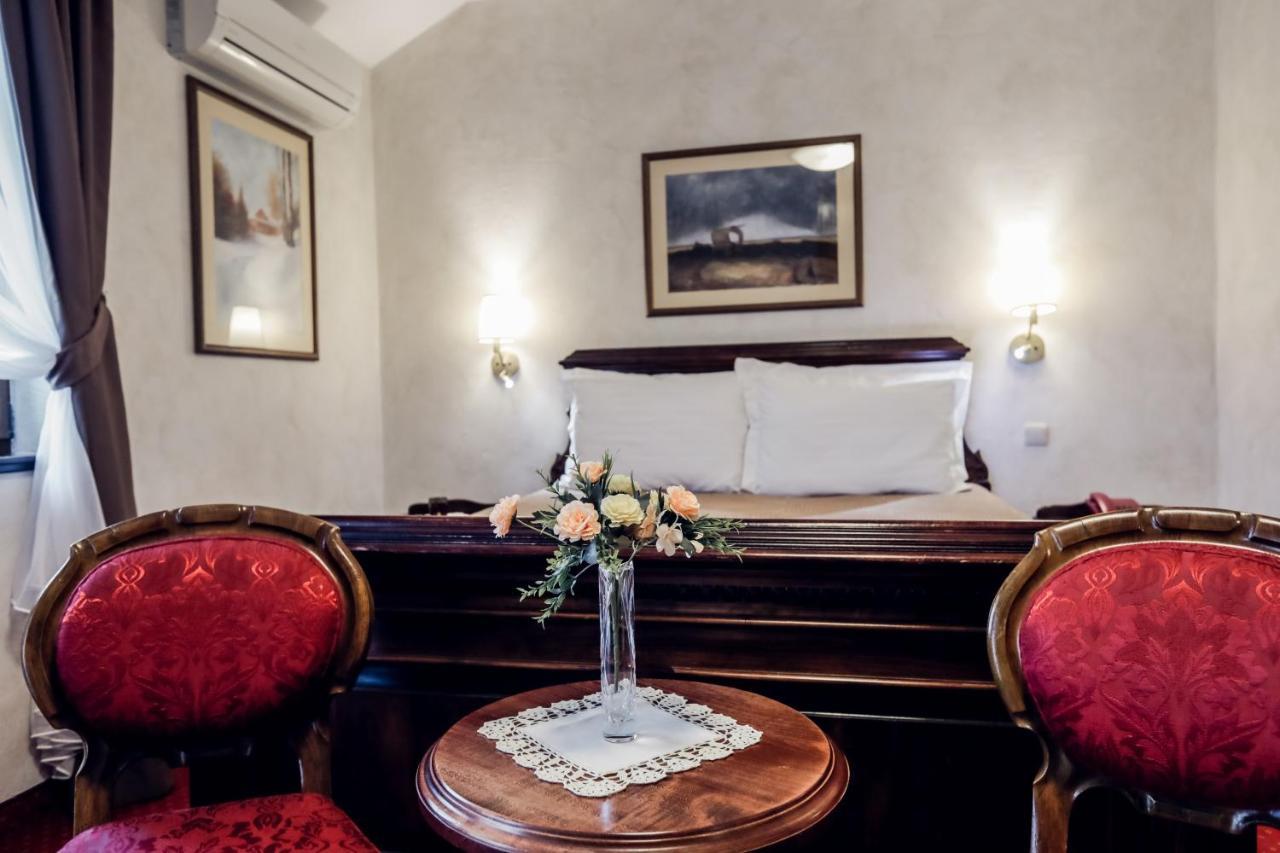 Hotel Dunav Újlak Kültér fotó